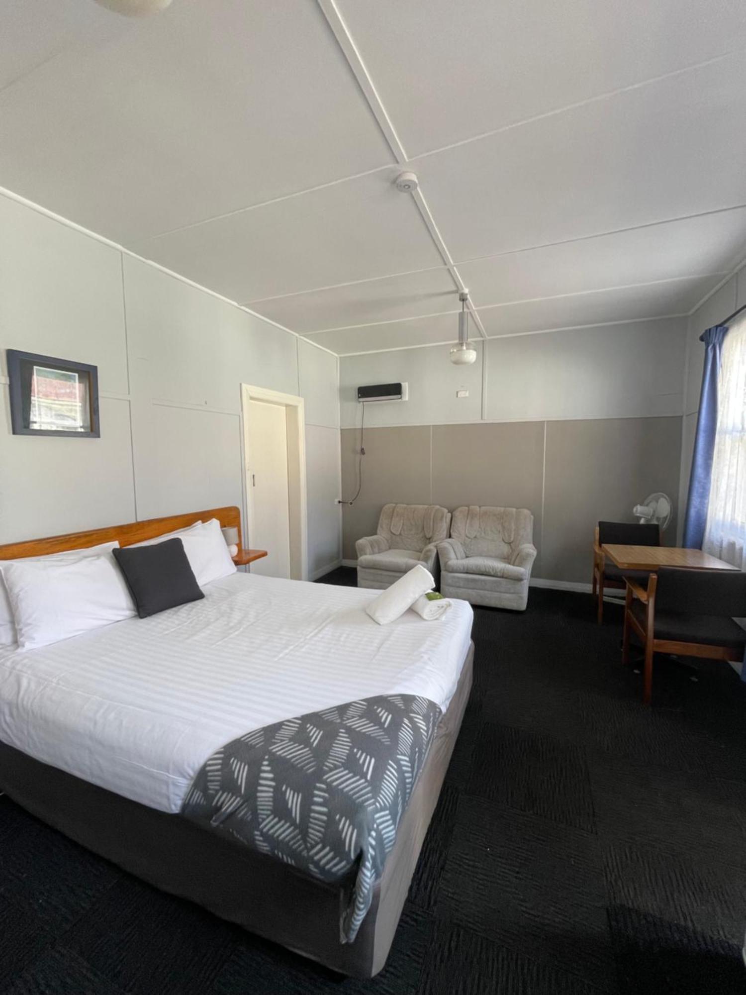 Mountain View Motel Queenstown Esterno foto